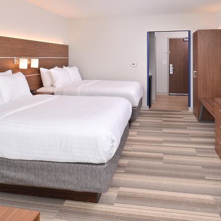 Holiday Inn Express & Suites Omaha Airport By Ihg Carter Lake Exterior foto