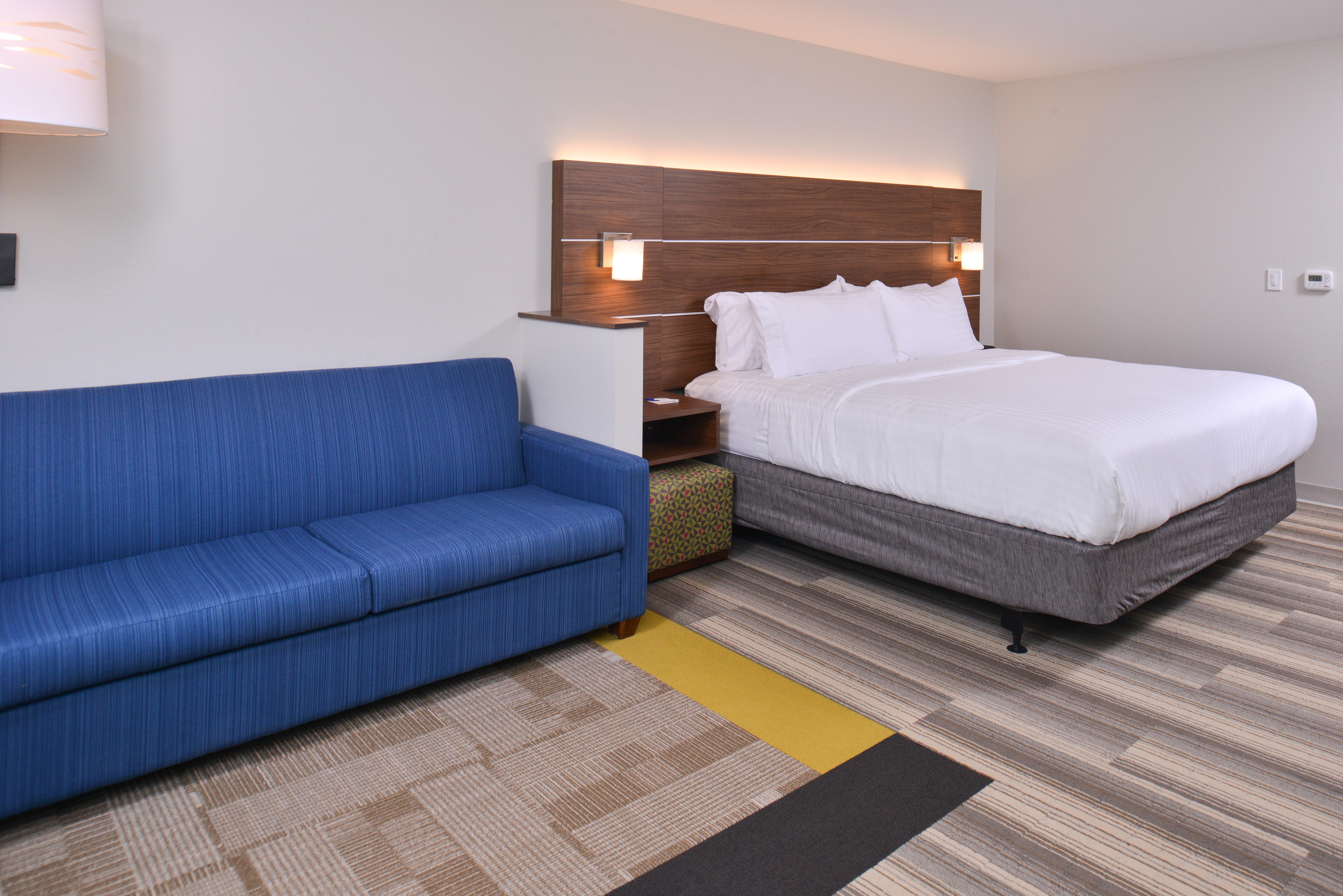 Holiday Inn Express & Suites Omaha Airport By Ihg Carter Lake Exterior foto